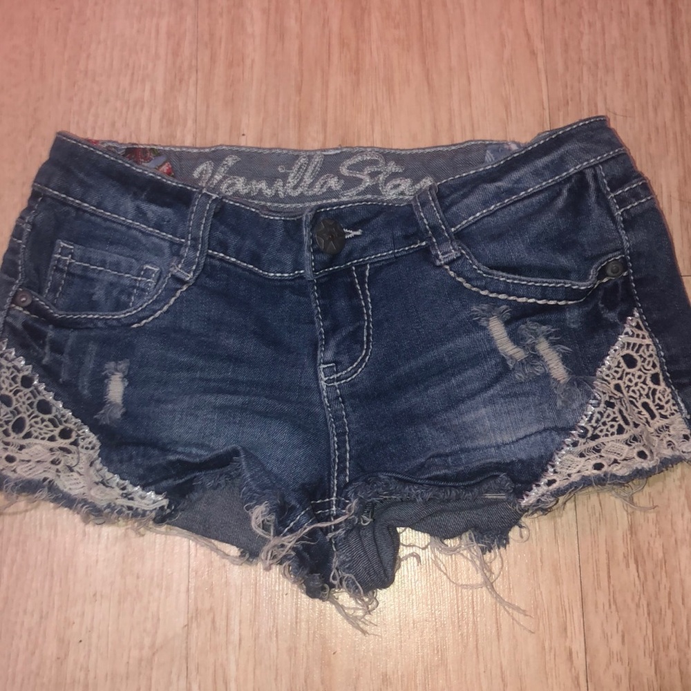 Vanilla star short shorts